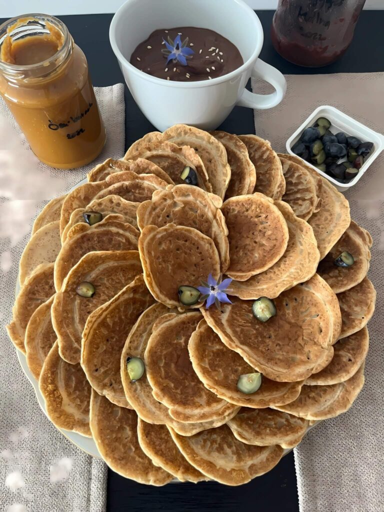 egyszeru-tekerheto-palacsinta-vegan-tene-teljes erteku