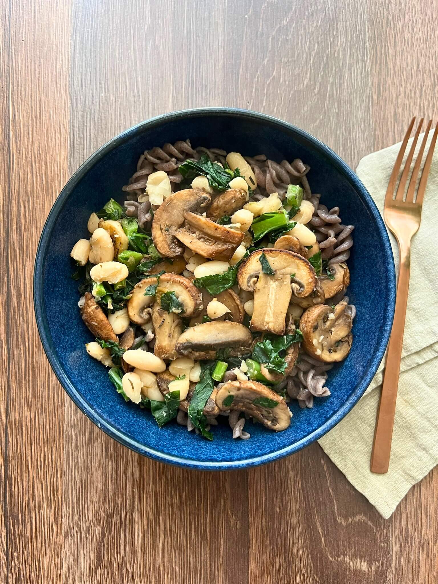 teljes értékű növényi recept - gyors gombás tészta - téné mintaétrend - veganuár menü