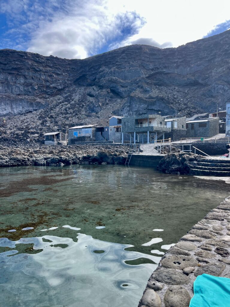 Pozo de Las Calcosas_El Hierro