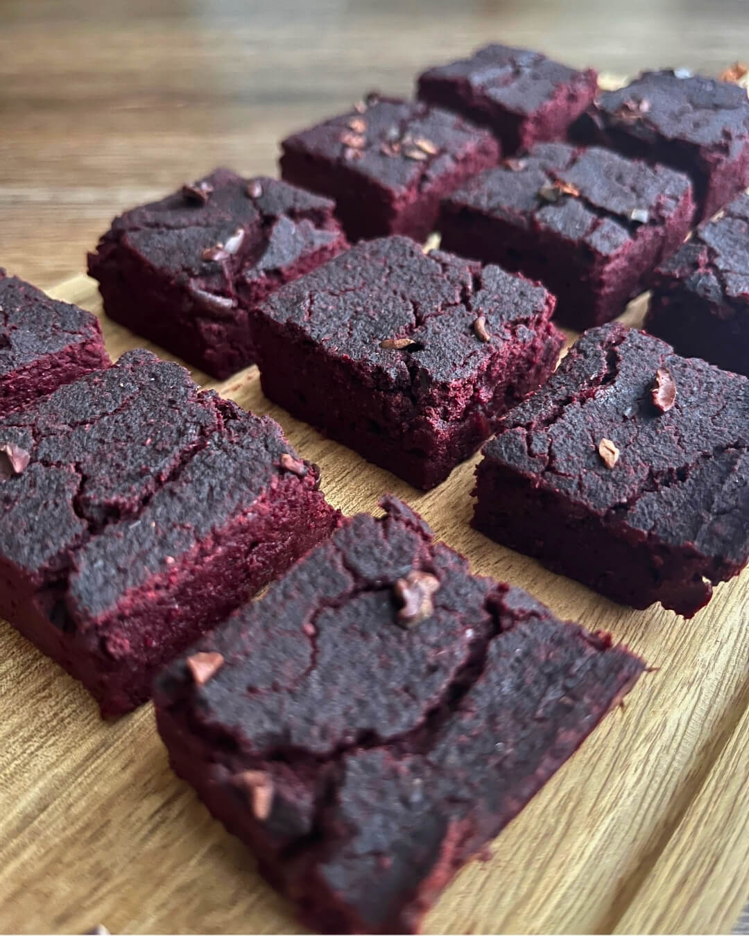 teljes értékű növényi recept - Egészséges brownie - 3 TÉNÉ desszert egészséges desszert receptek