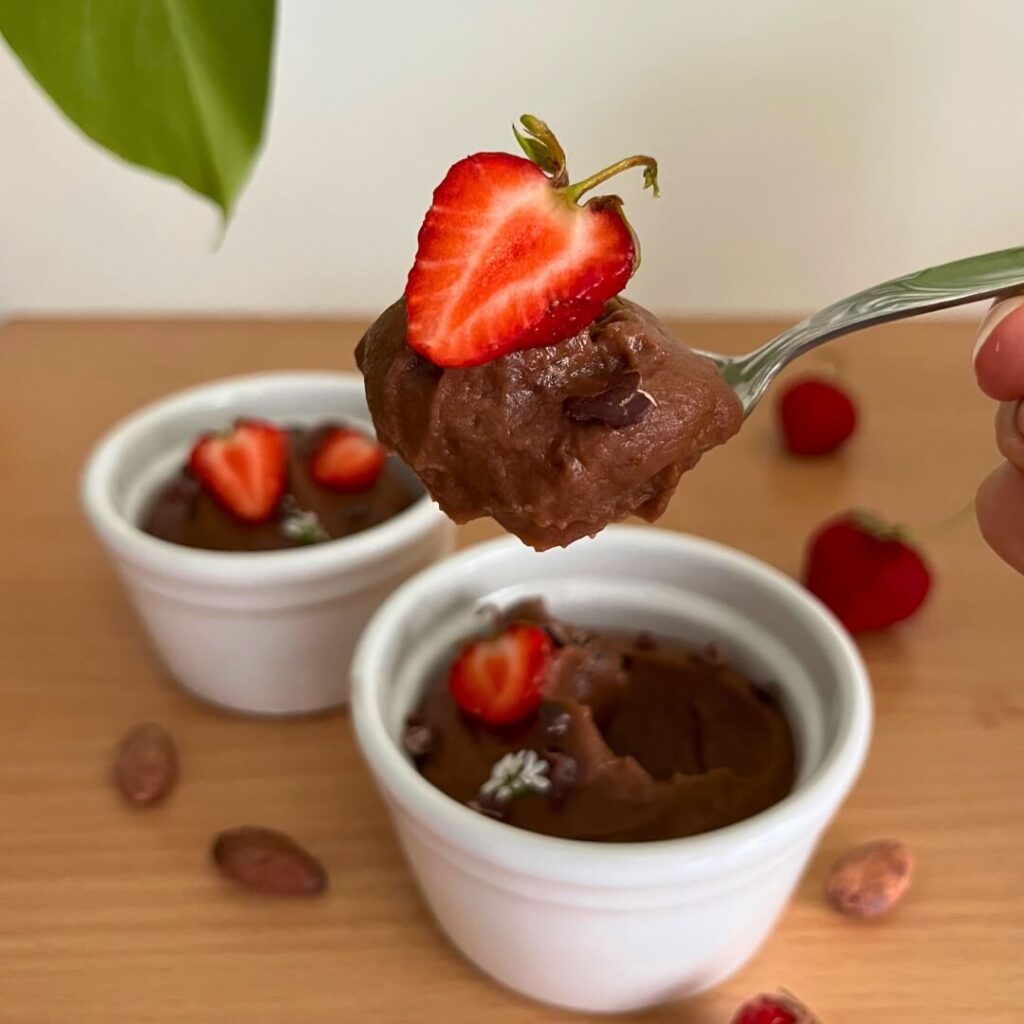 teljes értékű növényi recept - vegán csokikrém - 3 TÉNÉ desszert egészséges desszert receptek