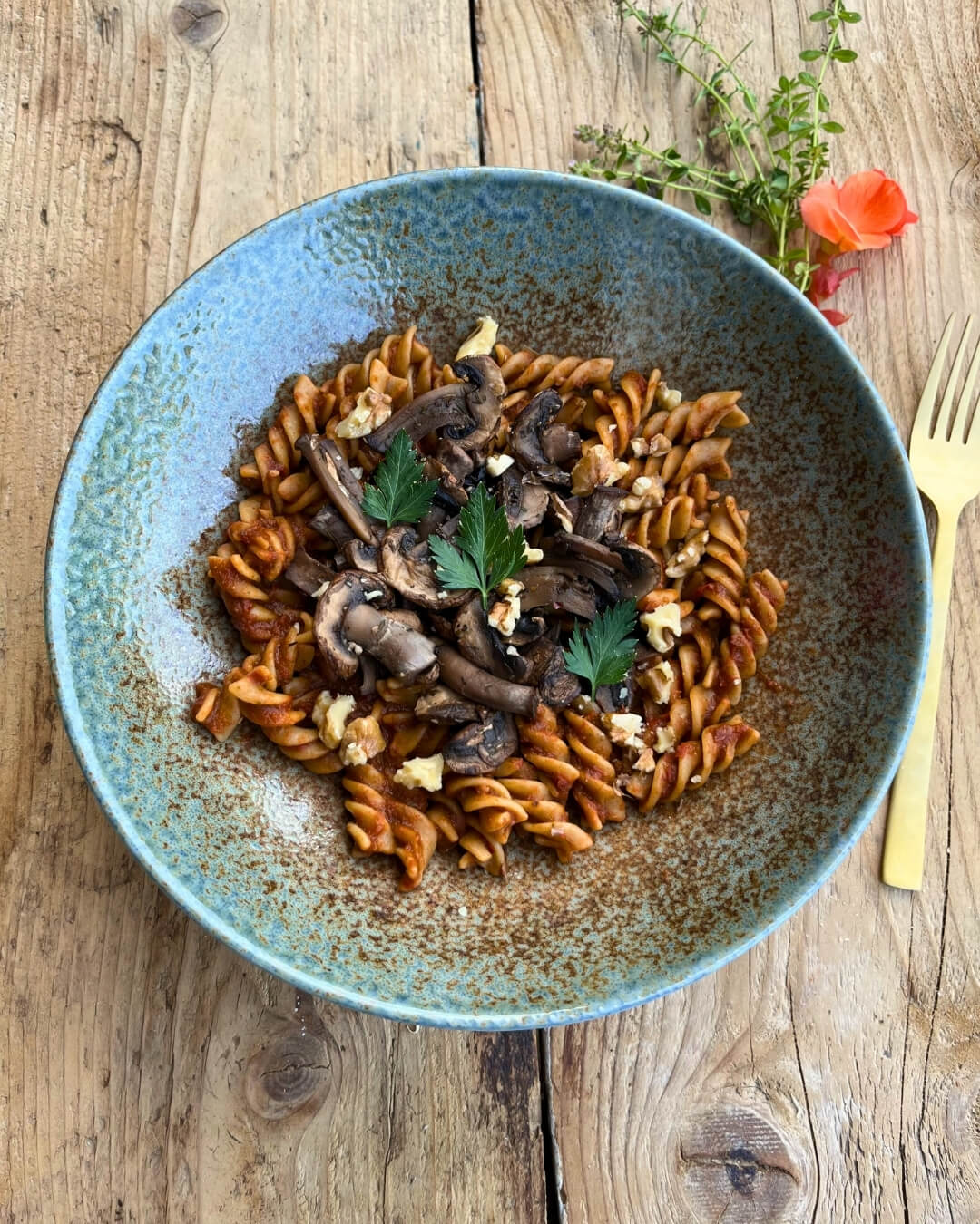 Mojo szószos tészta pirított gombával - mojo szósz recept