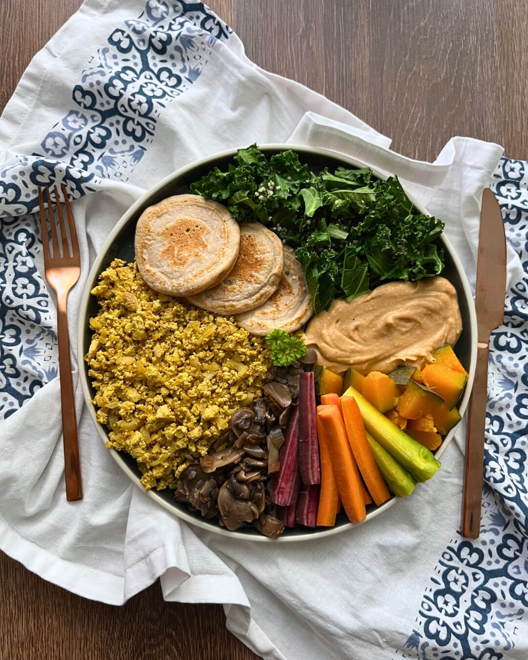 tofurántotta recept - brunch tál - 7 napos téné menü